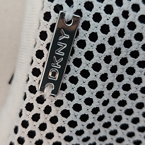 DKNY white mesh asymmetrical dress with black lining-M - Picture 4 of 8